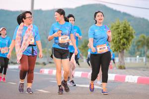 BIB: 8037, 8039
                            <button type="button" onclick="openModal(3388097)" class="btn btn-primary btn-sm float-right btn-popup" data-toggle="modal" data-target=".modal-high-quality">
                        <i class="fas fa-shopping-cart"></i> Add to Cart
                    </button>
                                            <button type="button" onclick="isThisMe(3388097, true)" class="btn btn-success btn-sm float-right btn-popup btn-isme hidden" data-toggle="tooltip" data-placement="bottom" title="นี่คือรูปของคุณใช่ไหม คลิกที่นี่เพื่อเอาเข้าอัลบั้ม">
                        <i class="fas fa-plus"></i> Add to album
                    </button>
                    <button type="button" onclick="isThisMe(3388097, false)" class="btn btn-warning btn-sm float-right btn-popup btn-isnotme hidden">
                        <i class="fas fa-ban"></i> Remove from album
                    </button>